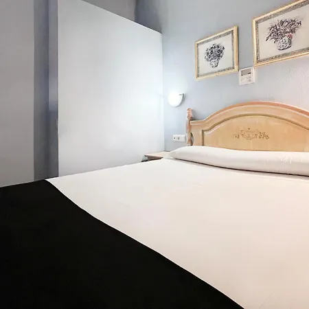 Ξενοδοχείο Parquemar 3*